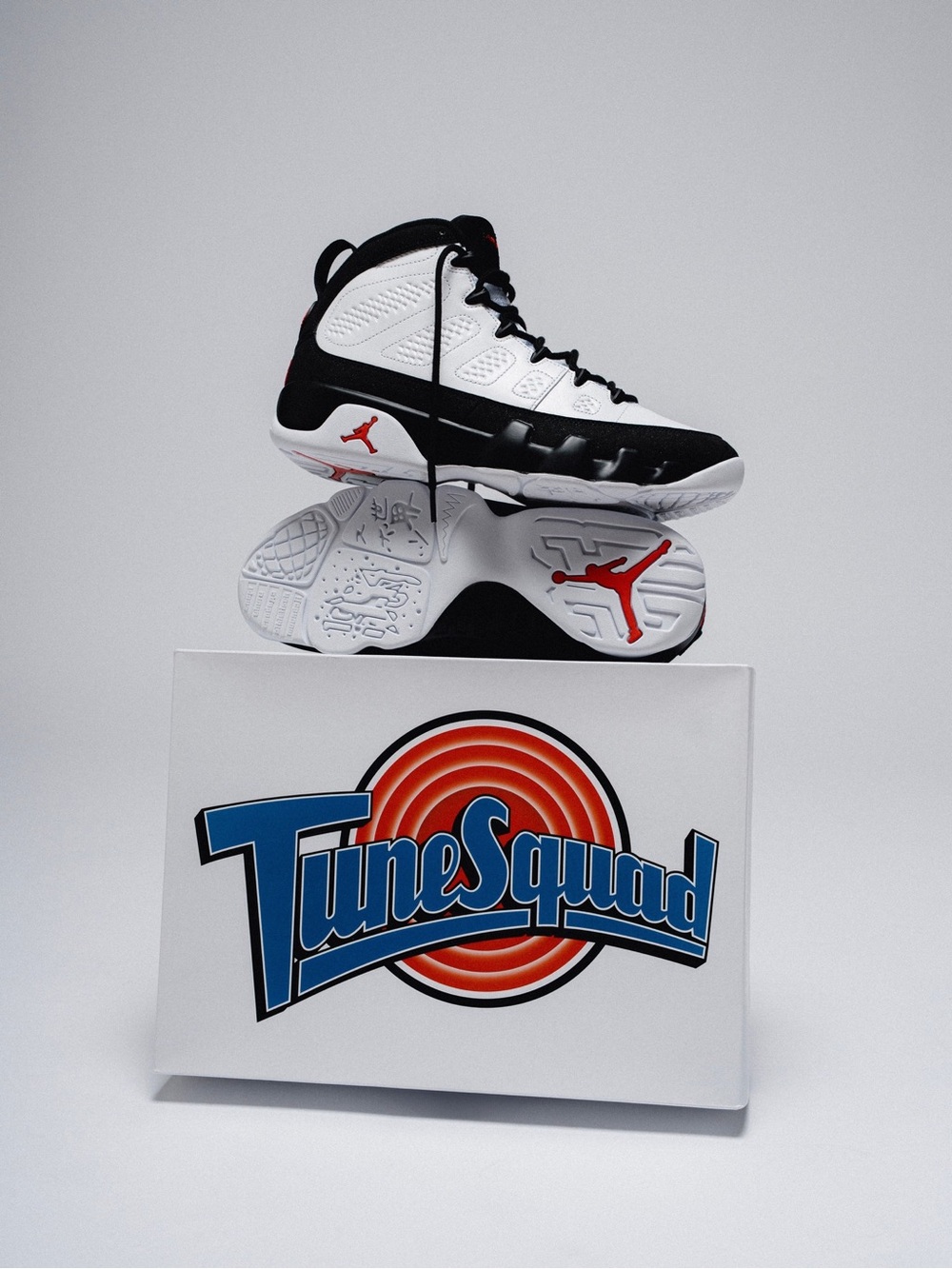 🌌🚀 Nike Air Jordan Retro 9 Space Jam 🚀🌌